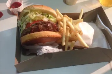 Restaurant in Carney's Restaurant in Los Angeles