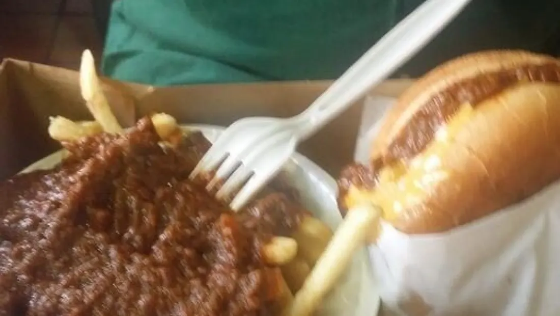 Restaurant in Carney's Restaurant in Los Angeles