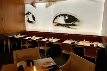 Restaurant in N.10 Restaurant in Los Angeles