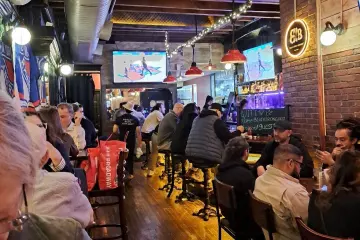Restaurant in Black Iron Burger in New York