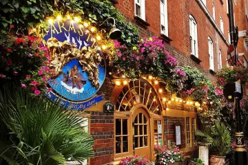 Sarastro Restaurant