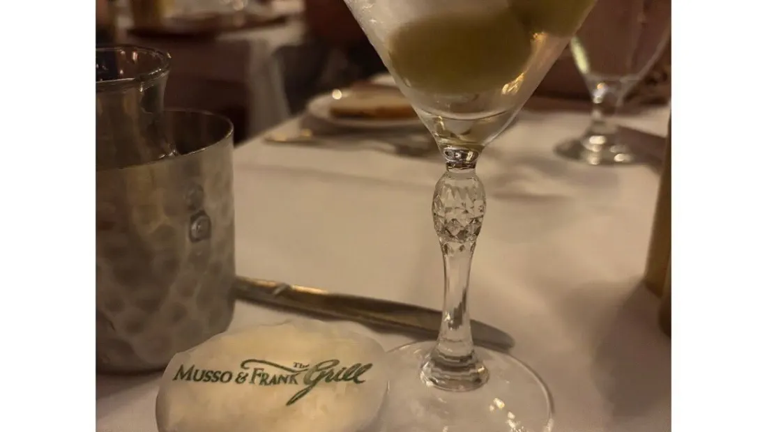 Restaurant in Musso & Frank Grill in Los Angeles