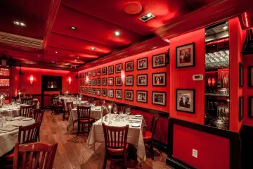 Restaurant in Bustronome New York in New York