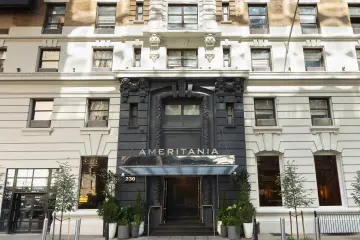 Restaurant in Bustronome New York in New York