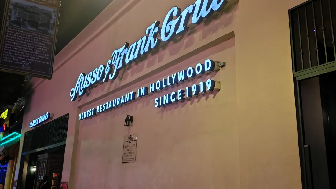 Restaurant in Musso & Frank Grill in Los Angeles