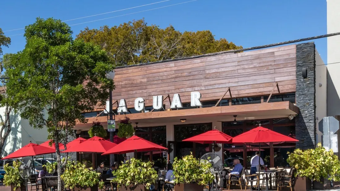 Restaurant in Jaguar Restaurant - Coconut Grove in Miami