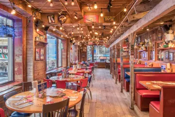 Restaurant in Connolly's Pub & Restaurant in New York