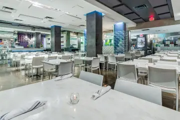 Restaurant in El Cristo Restaurant in Miami