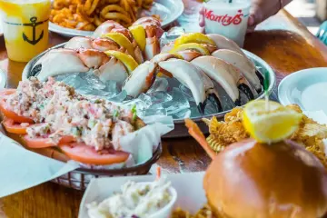Restaurant in Monty's Coconut Grove in Miami