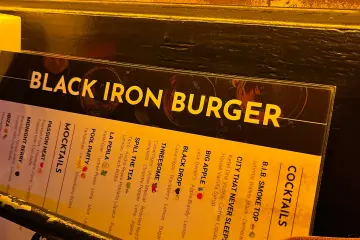 Restaurant in Black Iron Burger in New York