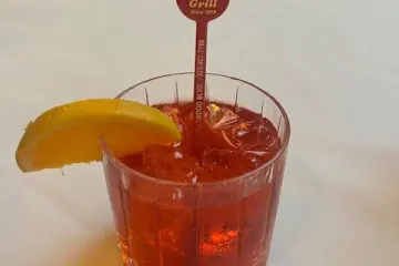 Restaurant in Musso & Frank Grill in Los Angeles