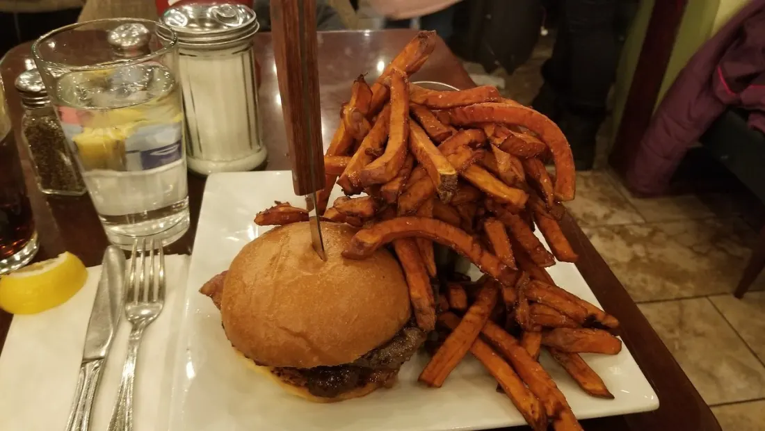 Restaurant in Times Square Diner in New York