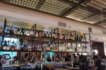 Restaurant in N.10 Restaurant in Los Angeles