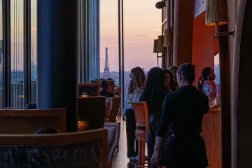 Restaurant in Too Restaurant in Paris