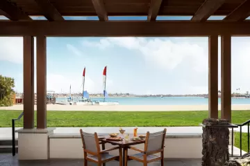 Restaurant in Covewood Restaurant in San Diego
