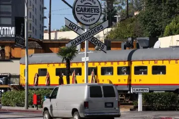 Restaurant in Carney's Restaurant in Los Angeles