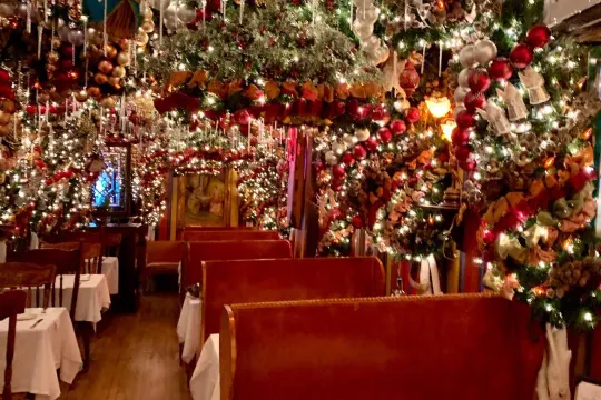 Rolf's Bar & Restaurant