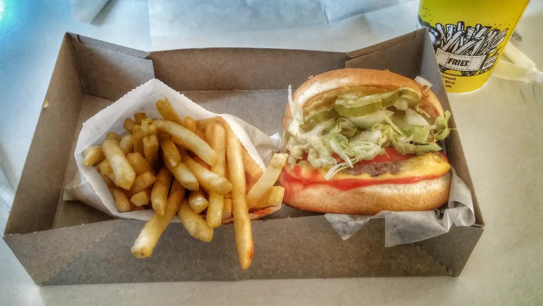 Restaurant in Carney's Restaurant in Los Angeles